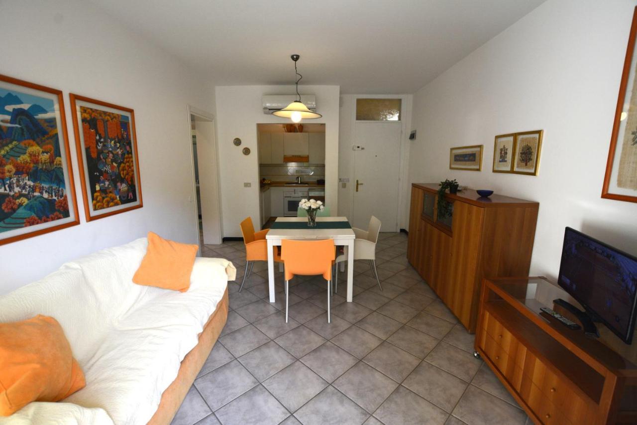 Lignano Pineta Nice Flat Линьяно-Саббьядоро Экстерьер фото